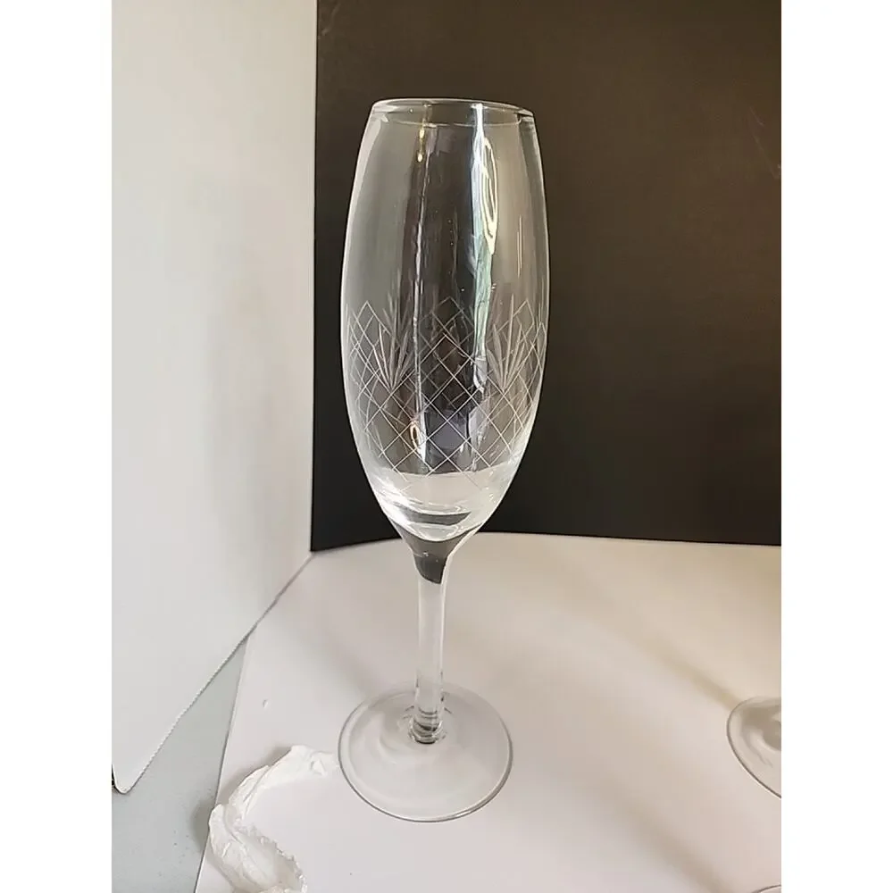 Pair of 1940's Etched Champagne Wine Glasses Geometric Pattern 10